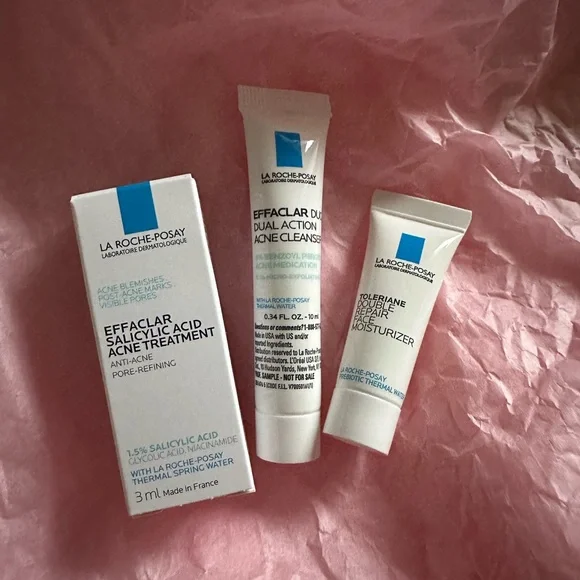 La Roche-Posay Skincare Trio Set - Picture 3 of 4